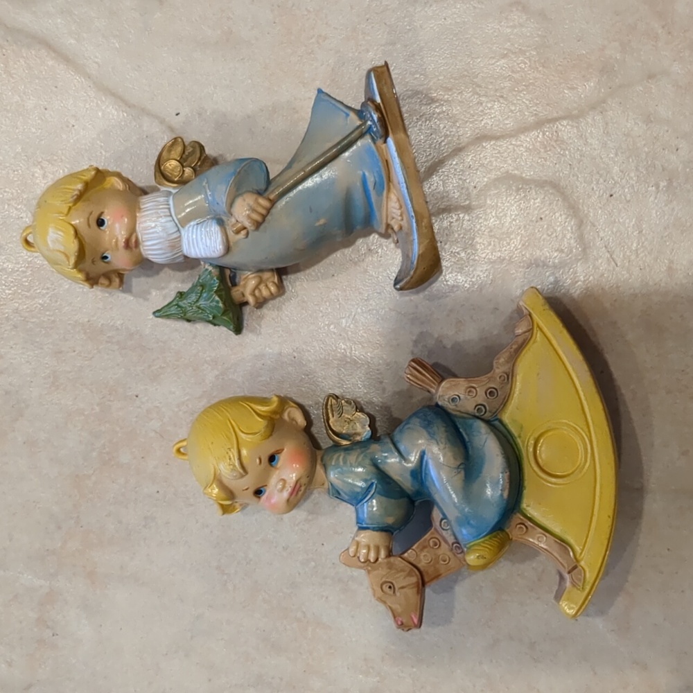 Vintage Toriart Hard Plastic Christmas Ornaments Italy Set Of 2